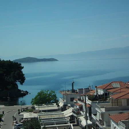 Pension Ververi Skiathos Town Exterior photo